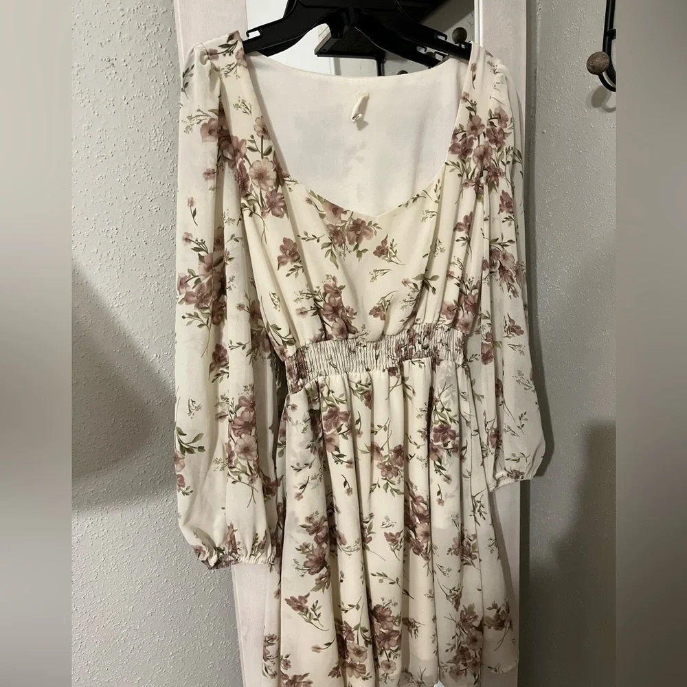 Gorgeous square neck dress perfect for the summer With Pockets! - Picture 1 of 4